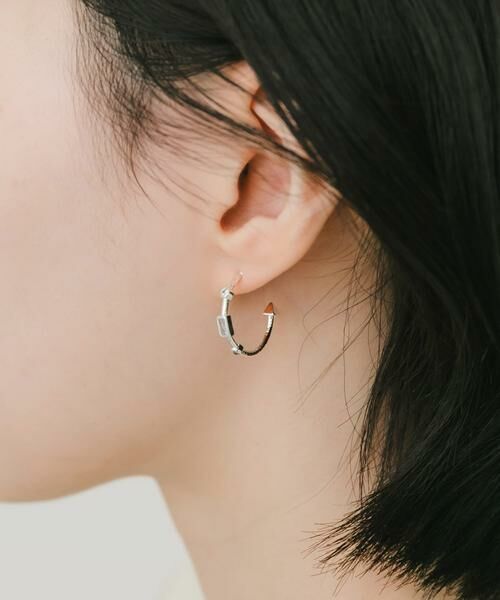 SMELLY / スメリー ピアス・イヤリング | ジオメトリッククリアビジューフープピアス | 詳細4