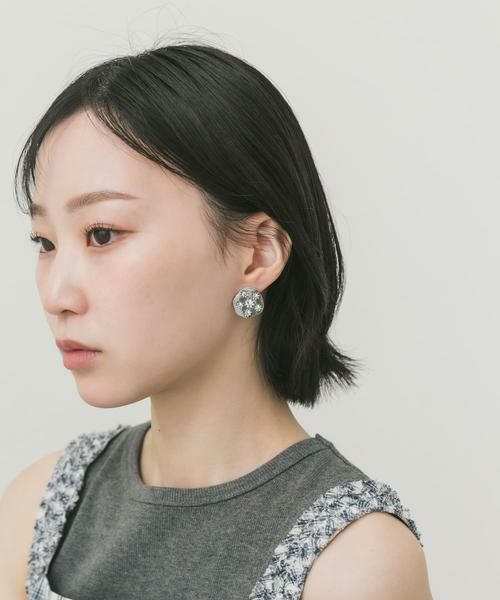SMELLY / スメリー ピアス・イヤリング | ニュアンスラウンドビジューイヤリング | 詳細5