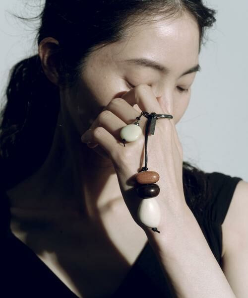 SMELLY / スメリー キーホルダー・ストラップ | SMELLY so’　pebble jade key charm（ベージュ系その他）