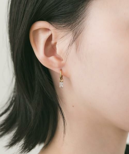 SMELLY / スメリー ピアス・イヤリング | ステンレスレクタングルビジューピアス | 詳細4