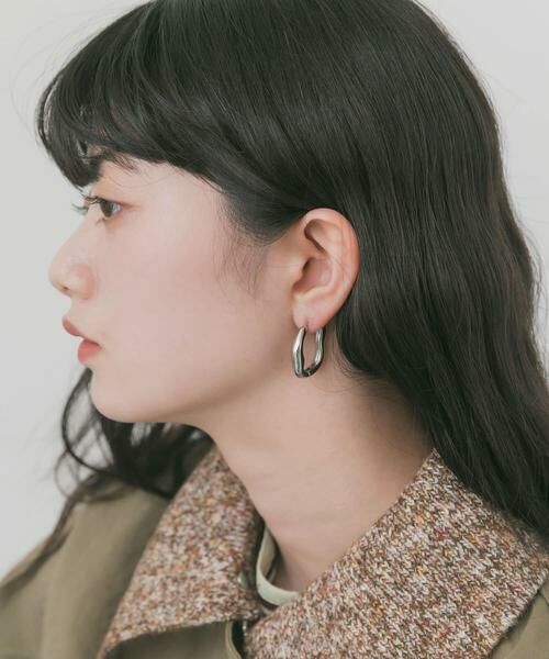 SMELLY / スメリー ピアス・イヤリング | ステンレスニュアンスオーバルピアス | 詳細2