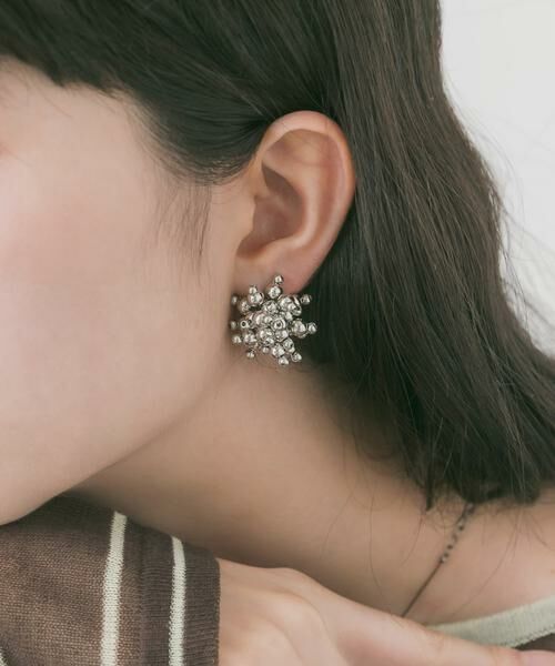 SMELLY / スメリー ピアス・イヤリング | メタルビーズボリュームピアス（シルバー）