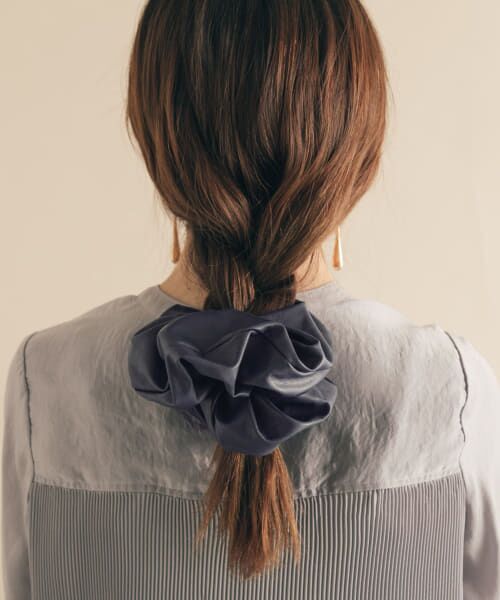 ＊＊SMELLY / スメリー ヘアゴム・シュシュ | フェイクレザーボリュームシュシュ（NVY）