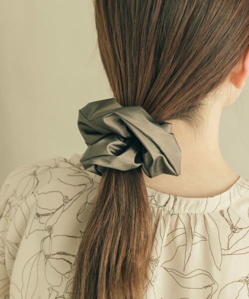 ＊＊SMELLY / スメリー ヘアゴム・シュシュ | メタリックシュシュ（L.BRN）