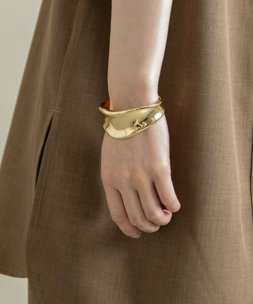 ＊＊SMELLY / スメリー ブレスレット・バングル | ニュアンスメタルワイドバングル（GLD）