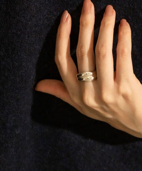 ＊＊SMELLY / スメリー リング | so’　wavy nuance ring（SLV）