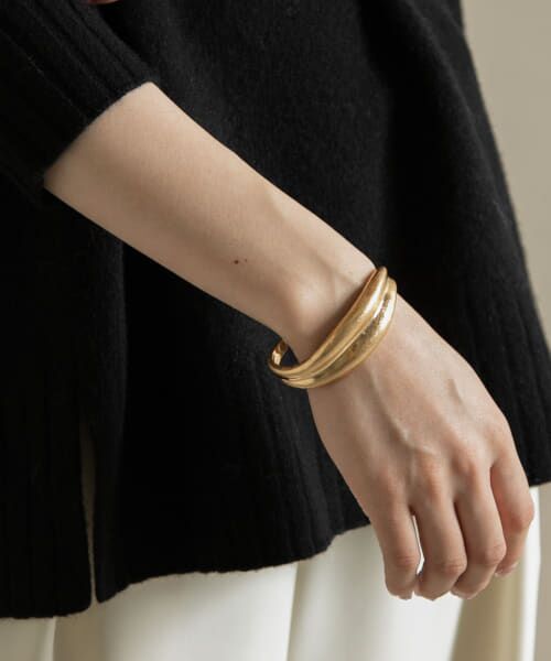 ＊＊SMELLY / スメリー ブレスレット・バングル | ユガミプックリメタルバングル（GLD）