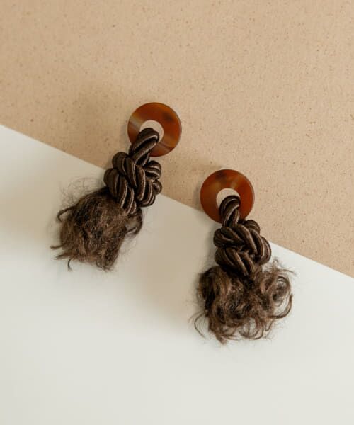＊＊SMELLY / スメリー ピアス・イヤリング | ロープサークルジュシピアス（BRN）