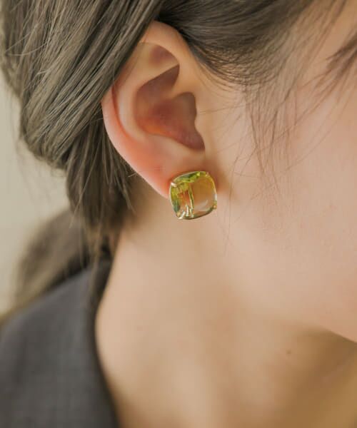 ＊＊SMELLY / スメリー ピアス・イヤリング | グラデーションビジューイヤリング（YEL）