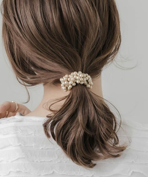 ＊＊SMELLY / スメリー ヘアゴム・シュシュ | ギャザーパールヘアポニー（BEG）