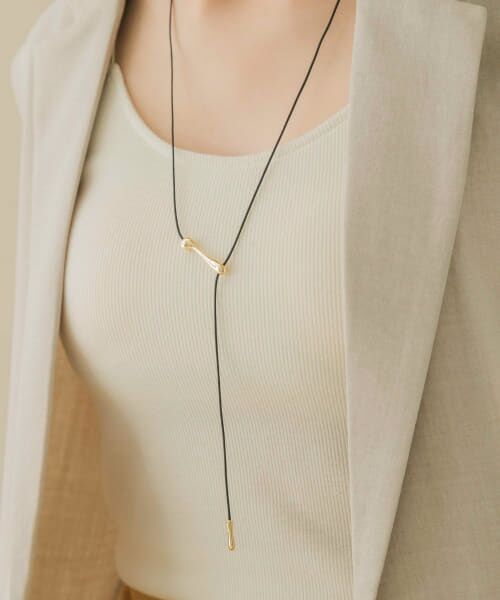 ＊＊SMELLY / スメリー ネックレス・ペンダント・チョーカー | ニュアンスバーYスライドコードネックレス（GD/BK）