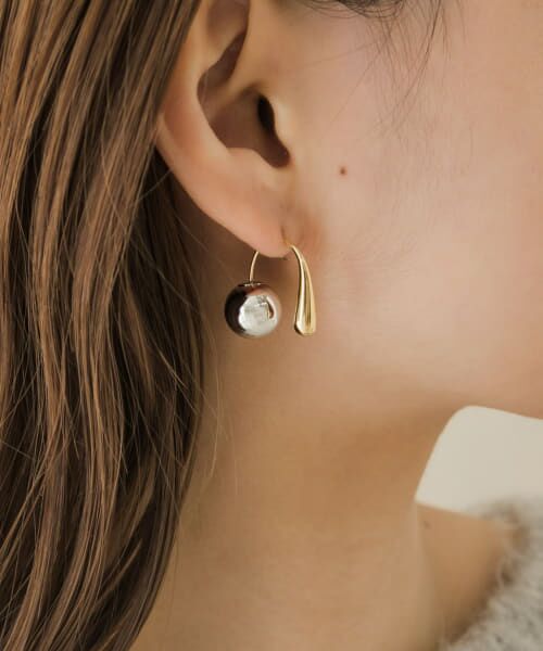 セール】 コンビメッキメタルボールピアス （ピアス・イヤリング