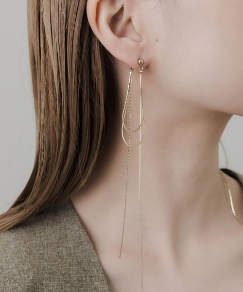 【JOLI様】Constella チェーンピアス クリスタル ロングチェーン ピアス Crystal Longchain Pierce