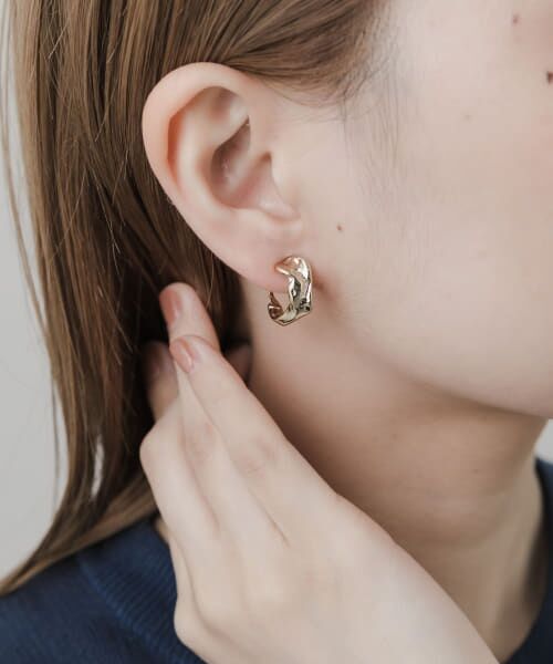 ＊＊SMELLY / スメリー ピアス・イヤリング | イビツメタルイヤリング（GLD）