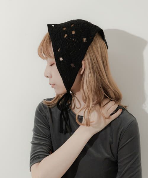 ＊＊SMELLY / スメリー バンダナ・スカーフ | クロシェバブーシュカ（BLK）