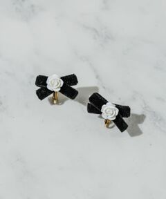 ローズリボンイヤリング