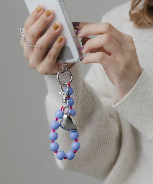 Chloé ミニジャケット型キーホルダー SEE BY CHLOE（キーホルダー）のフリマアイテム一覧