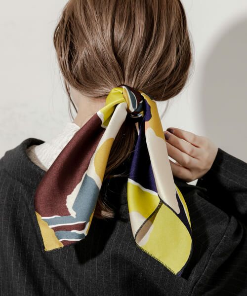 ＊＊SMELLY / スメリー バンダナ・スカーフ | アソートプリントミニスカーフ（NVY）