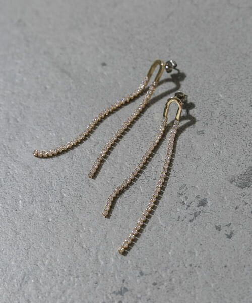 ＊＊SMELLY / スメリー ピアス・イヤリング | ビジューロングチェーンピアス（GLD）