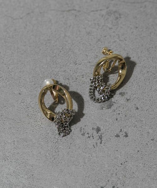 ＊＊SMELLY / スメリー ピアス・イヤリング | オーバルロールチェーンイヤリング（GLD）