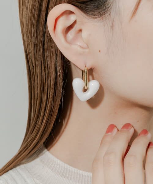 ＊＊SMELLY / スメリー ピアス・イヤリング | ハートドロップフープピアス（GLD/WHT）
