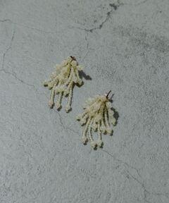 ビーズシャワーピアス