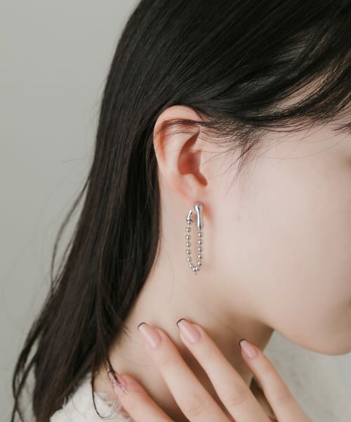 セール】 ボールチェーンピアス （ピアス・イヤリング