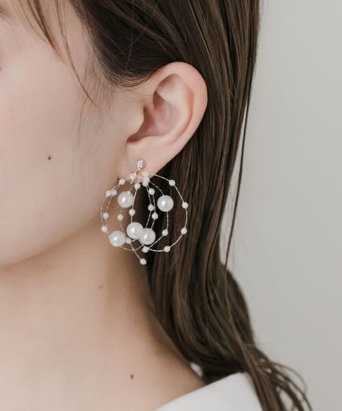 ＊＊SMELLY / スメリー ピアス・イヤリング | パールシャワーイヤリング（WHT）