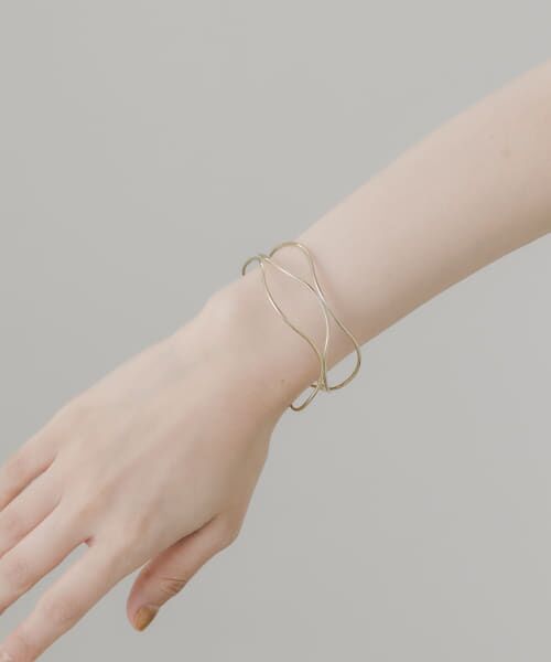 ＊＊SMELLY / スメリー ブレスレット・バングル | メタルスィンニュアンスラインバングル（GLD）