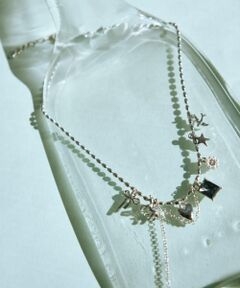 メタルチェーンモチーフネックレス