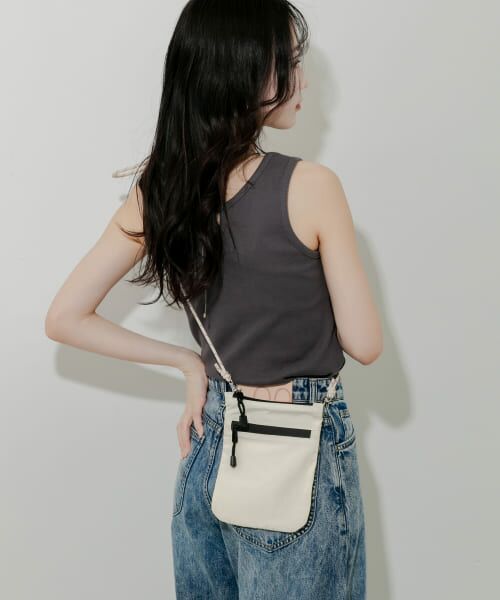 セール】 ジップミニサコッシュ （ショルダーバッグ
