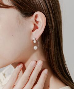 パールカーブラインピアス