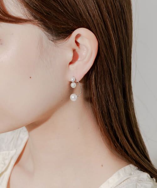 セール】 パールカーブラインピアス （ピアス・イヤリング