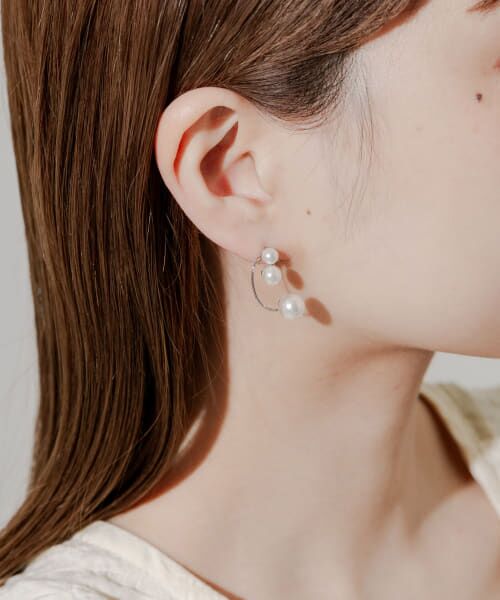 セール】 パールカーブラインピアス （ピアス・イヤリング