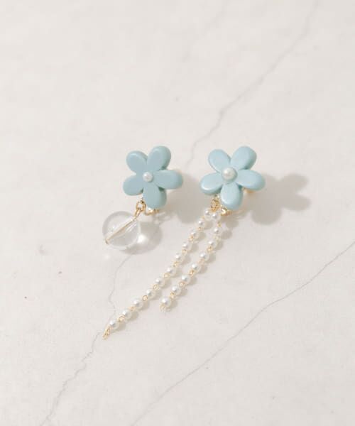 ＊＊SMELLY / スメリー ピアス・イヤリング | カラーフラワーアシメイヤリング（BL/GD）