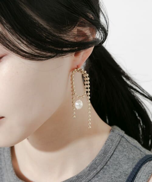 ボールチェーンパールポイントピアス （ピアス・イヤリング