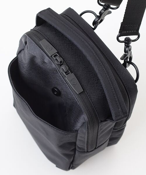 SML / エスエムエル ショルダーバッグ | LAMINE　COMPACT SHOULDER BAG | 詳細6
