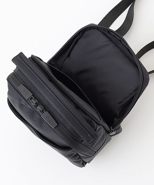 SML / エスエムエル ショルダーバッグ | LAMINE　COMPACT SHOULDER BAG | 詳細7