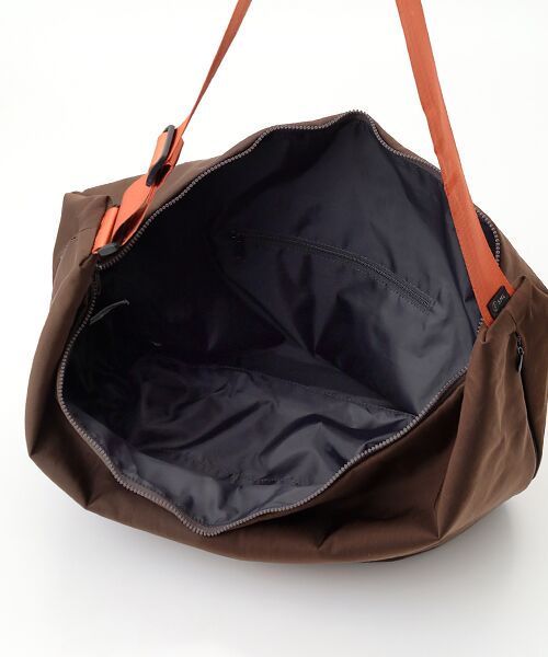 SML / エスエムエル ショルダーバッグ | SALAH　STOMACH SHOULDERBAG L | 詳細7