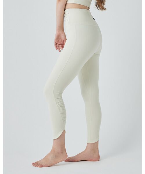 [sn]super.natural / エスエヌ スーパー・ナチュラル その他パンツ | JP ハイライズ ギャザー クロップド タイツ | 詳細1