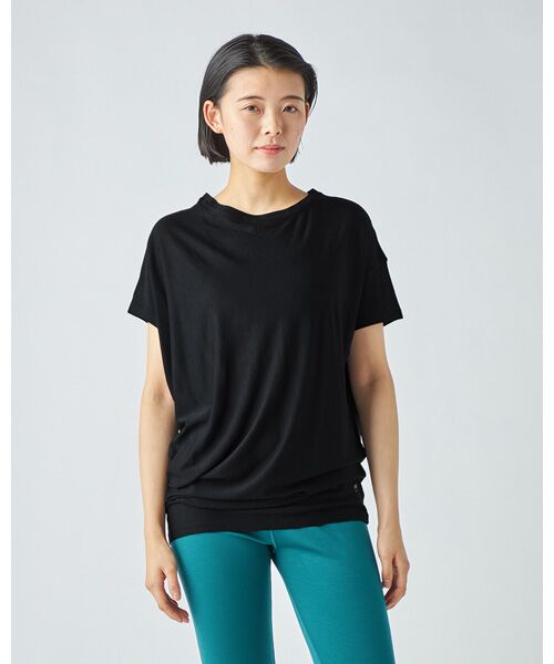[sn]super.natural / エスエヌ スーパー・ナチュラル Tシャツ | W YOGA LOOSE TEE（Jet Black）
