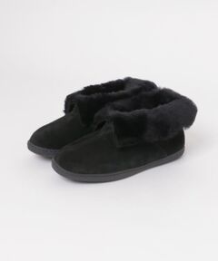 MINNETONKA　SHEEPSKIN ANKLE BOOT