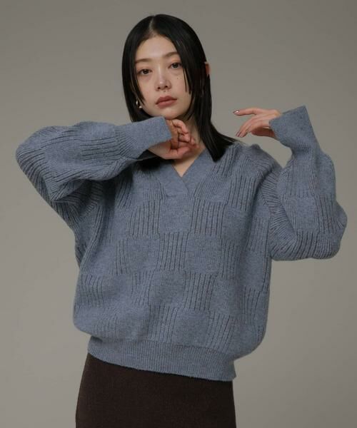 Sonny Label / サニーレーベル ニット・セーター | Vネック配色スクエアパターンニット | 詳細3