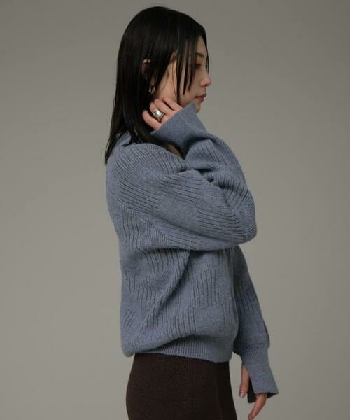 Sonny Label / サニーレーベル ニット・セーター | Vネック配色スクエアパターンニット | 詳細4