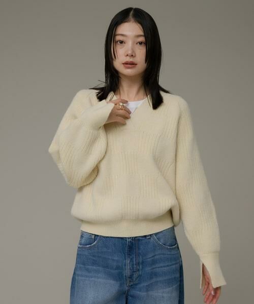 Sonny Label / サニーレーベル ニット・セーター | Vネック配色スクエアパターンニット | 詳細18