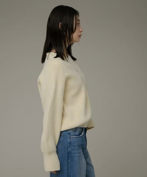 Sonny Label / サニーレーベル ニット・セーター | Vネック配色スクエアパターンニット | 詳細19