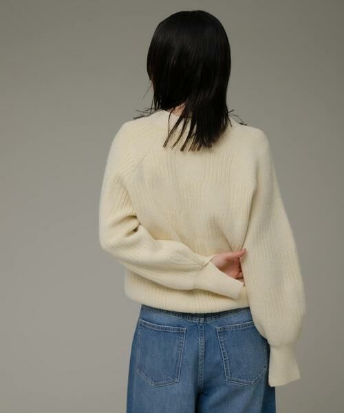 Sonny Label / サニーレーベル ニット・セーター | Vネック配色スクエアパターンニット | 詳細20