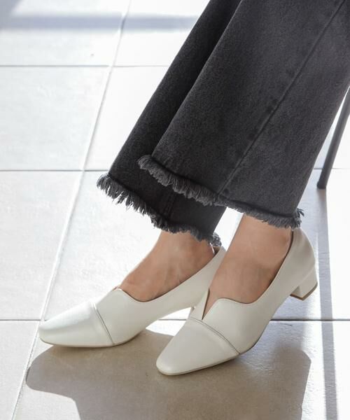 Sonny Label/サニーレーベル Vカットローヒールパンプス アイボリー S