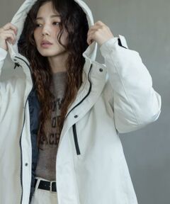 フーディーダウンジャケット