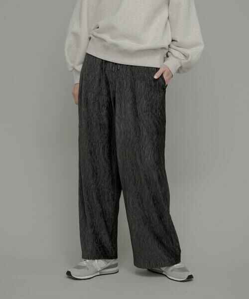 Sonny Label / サニーレーベル その他パンツ | ベロアプリーツイージーカットパンツ（チャコールグレー）